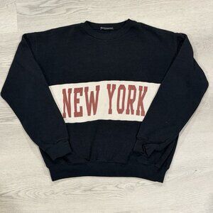 Brandy Melville New York Crewneck Sweatshirt Navy One Size 2010s Excellent